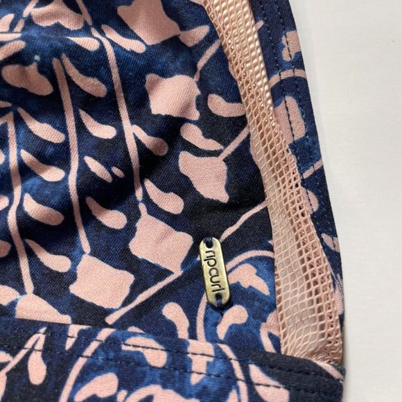 Rip Curl Swim Top With Mesh - Picture 3 of 3